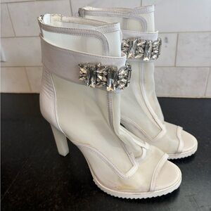 KARL LAGERFELD Women's Blayze mesh white Fashion Bootie Sz 8.5